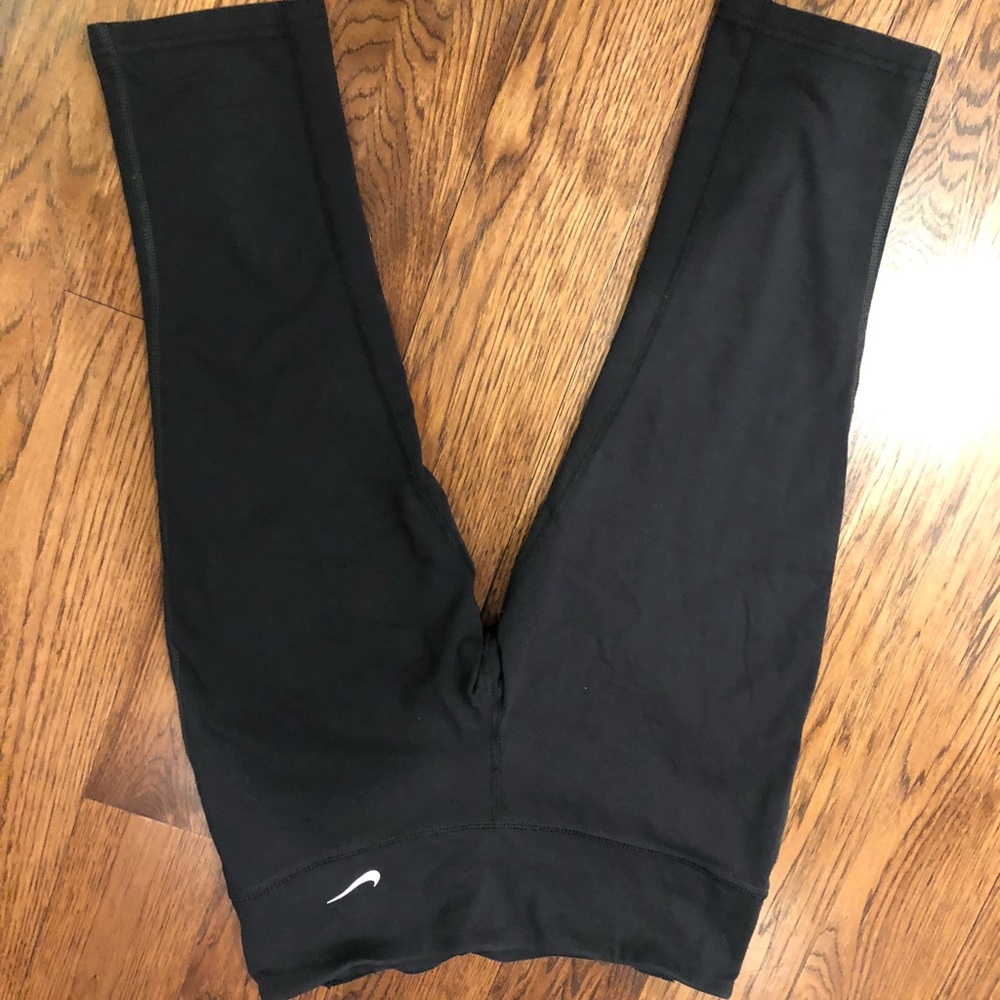 Nike crop leggings small
